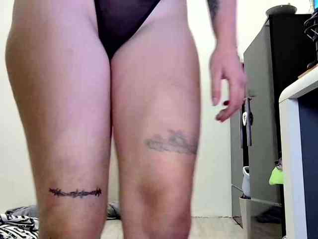 MILEY_GREY