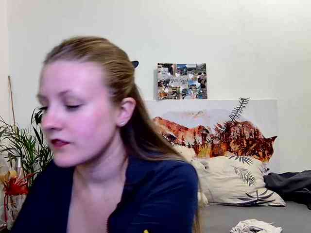 MILEY_GREY webcam