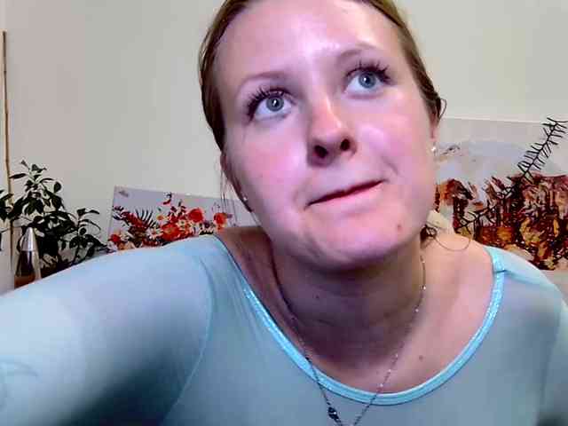 MILEY_GREY webcam