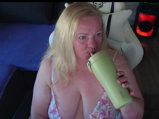 Natalli888 live cam on BongaCams