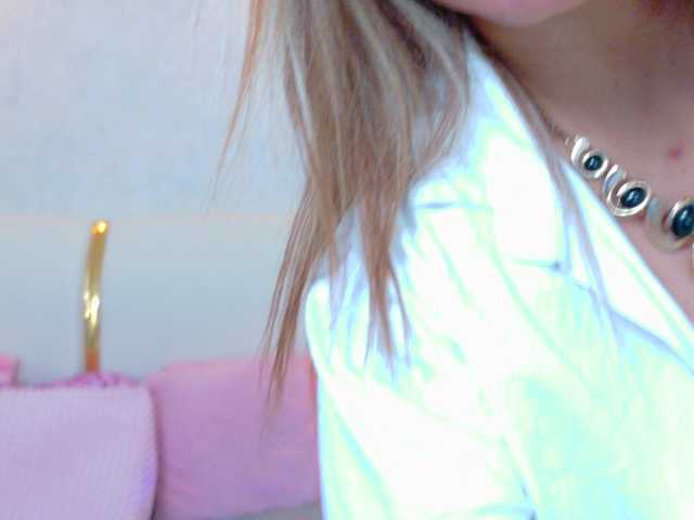 MarylinsVega live cam on BongaCams