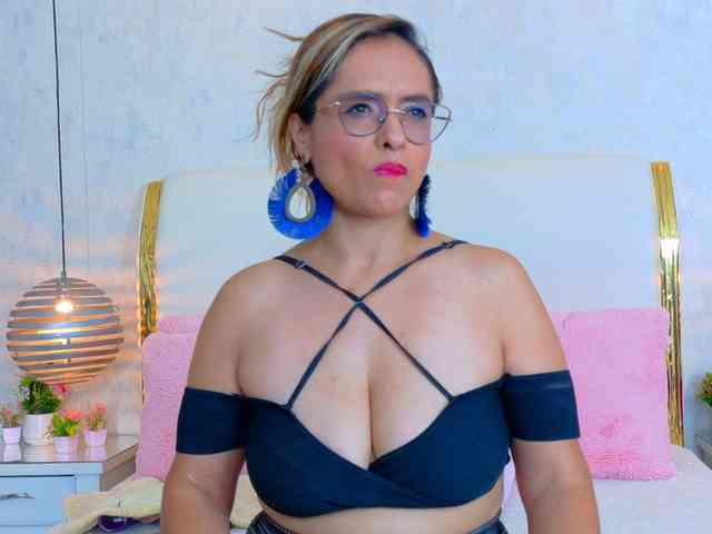 MarylinsVega webcam