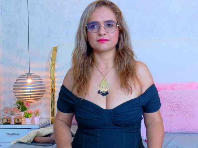MarylinsVega webcam