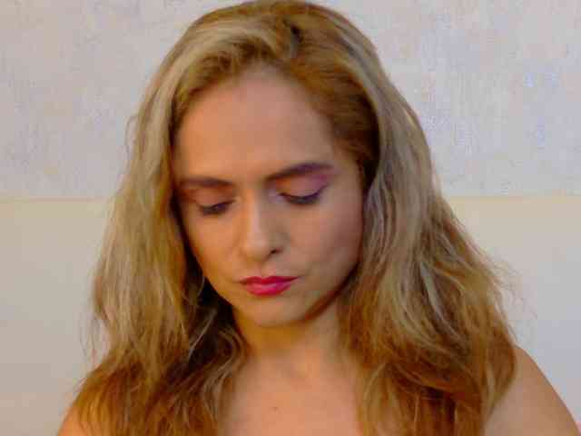MarylinsVega webcam