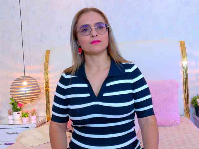 MarylinsVega webcam