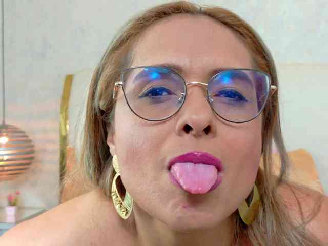 MarylinsVega webcam
