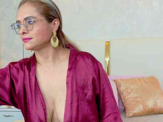 MarylinsVega webcam