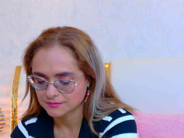 MarylinsVega webcam