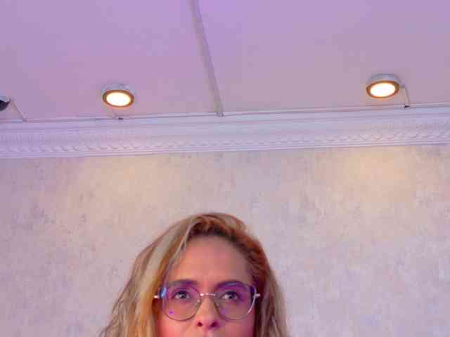 MarylinsVega webcam