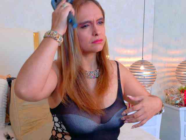Модель: MarylinsVega