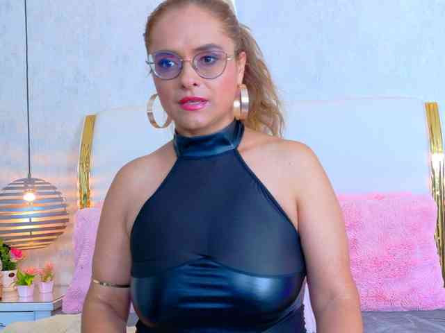 MarylinsVega webcam
