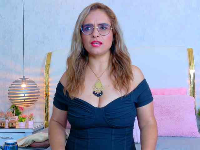 MarylinsVega webcam