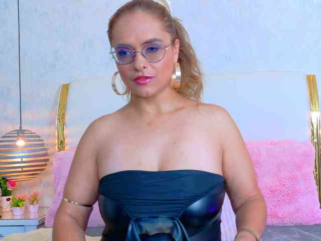 MarylinsVega webcam