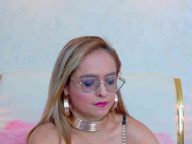 MarylinsVega webcam