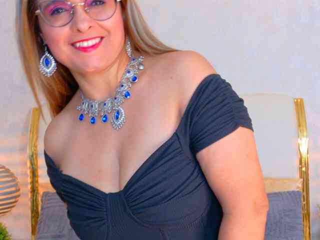 MarylinsVega MarylinsVega