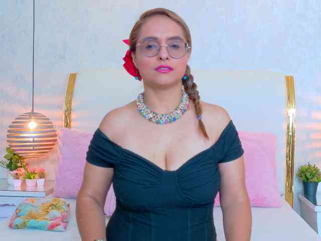 MarylinsVega MarylinsVega