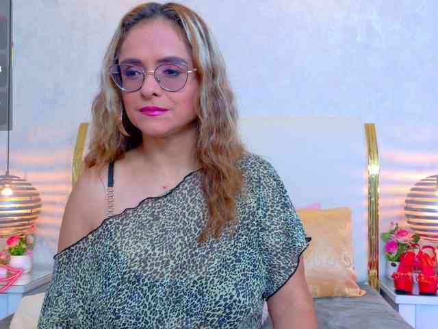 MarylinsVega webcam