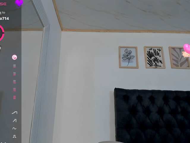 MilaWinslet live cam preview