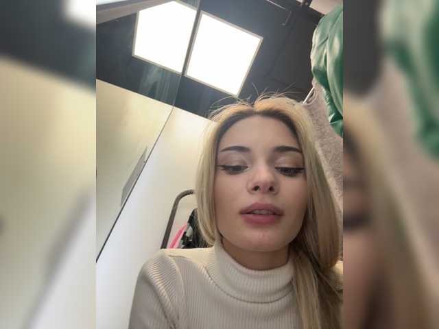 obsessed_with_me live cam