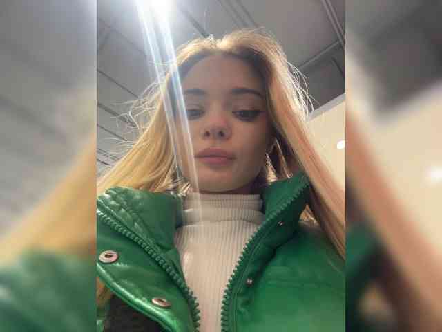Model: obsessed_with_me