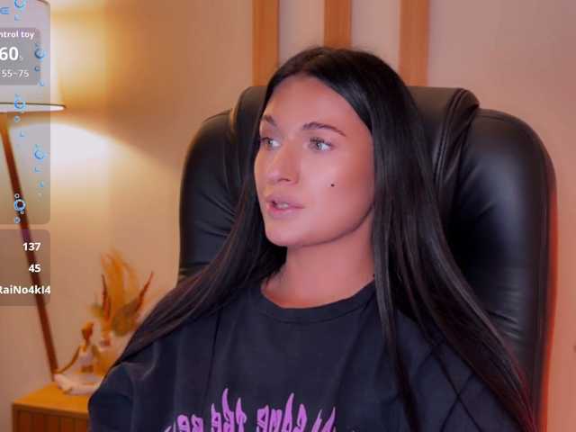 0-0-0-0-0 live cam on BongaCams