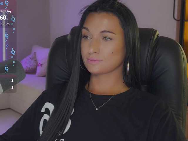 0-0-0-0-0 live cam on BongaCams
