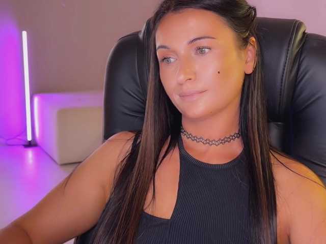 0-0-0-0-0 live cam on BongaCams