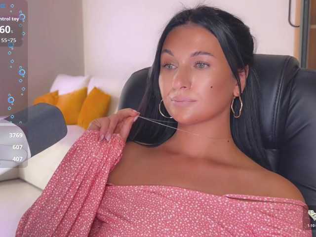 0-0-0-0-0 live cam on BongaCams