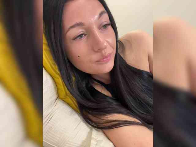 _UkRaiNo4Ka_ webcam