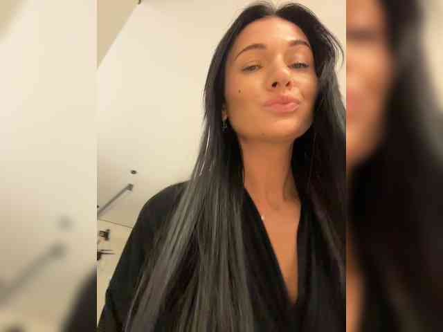 _UkRaiNo4Ka_ webcam
