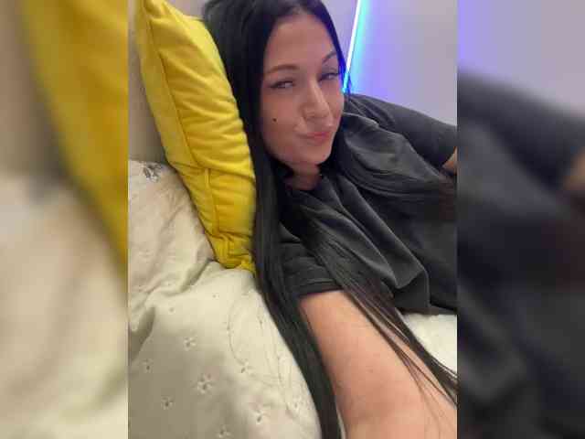 _UkRaiNo4Ka_ webcam
