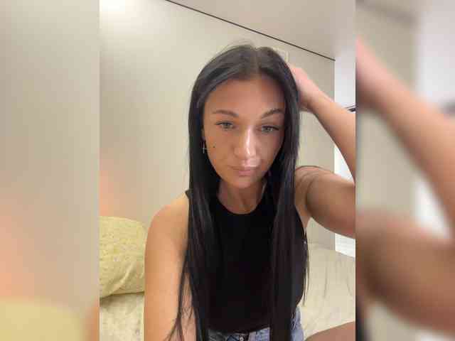 _UkRaiNo4Ka_ webcam