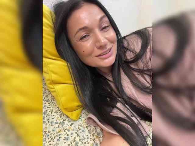 _UkRaiNo4Ka_ webcam