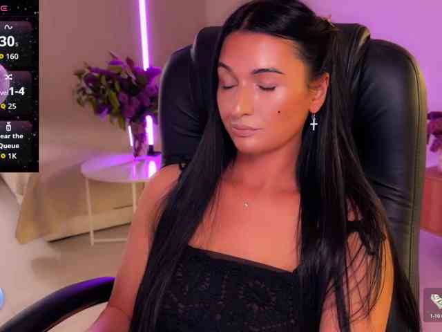_UkRaiNo4Ka_ webcam
