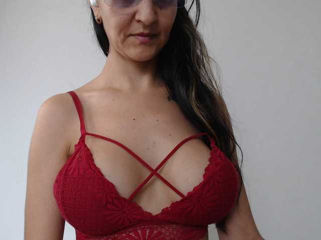 ke-moll live cam on BongaCams