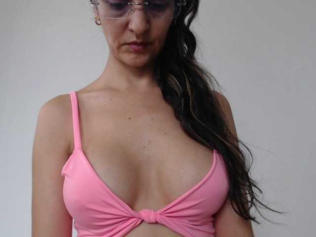 ke-moll live cam on BongaCams