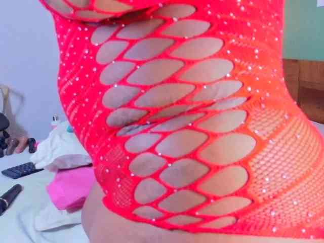 Modelo: DANAABROWN