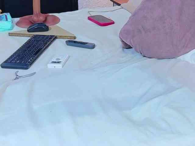 DANAABROWN webcam