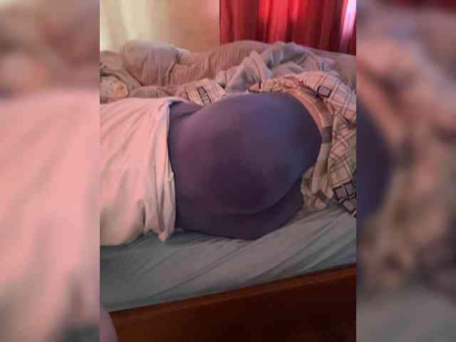 Kitana-Trans Sex Cam Show
