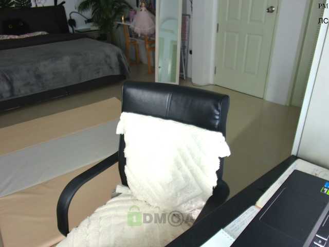 Flexy-Cat live cam on BongaCams