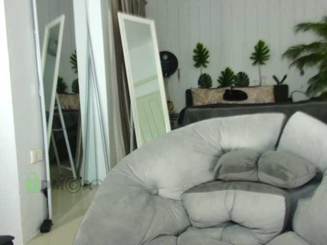 Flexy-Cat live cam on BongaCams