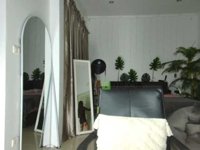 Flexy-Cat live cam on BongaCams
