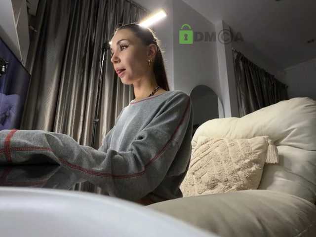 Flexy-Cat's BongaCams show and profile