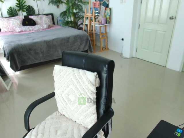 Flexy-Cat live cam on BongaCams