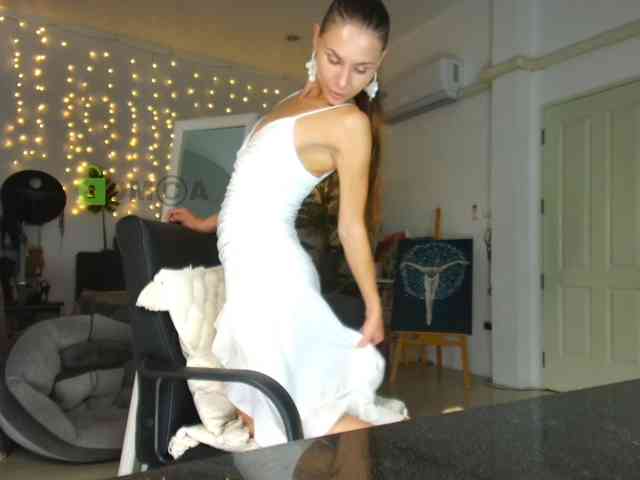 Model: Flexxy-Cat