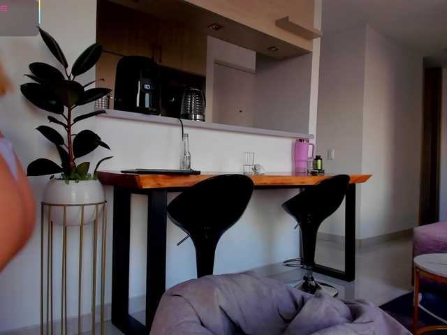 StacyConner live cam on BongaCams
