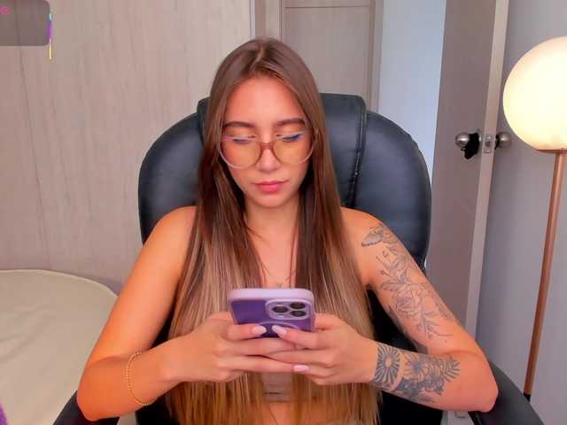 StacyConner live cam on BongaCams