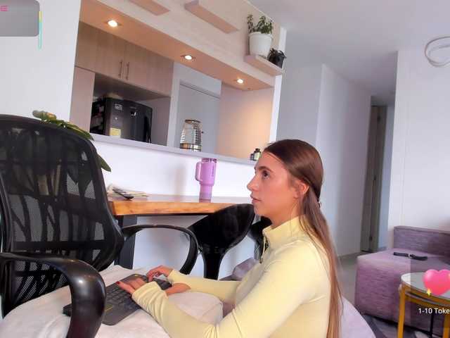 StacyConner live cam preview
