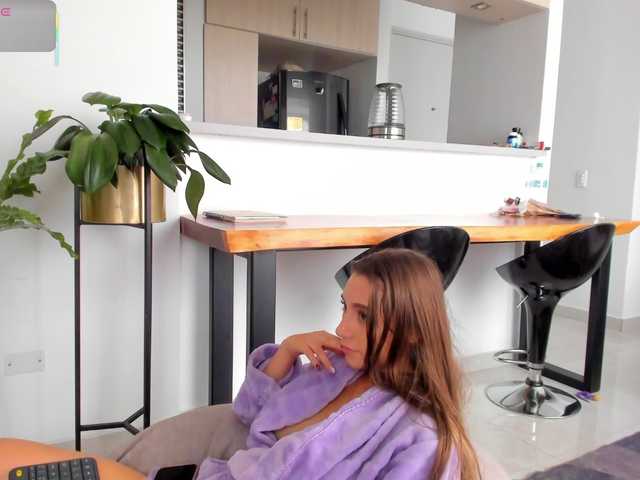 StacyConner live cam on BongaCams
