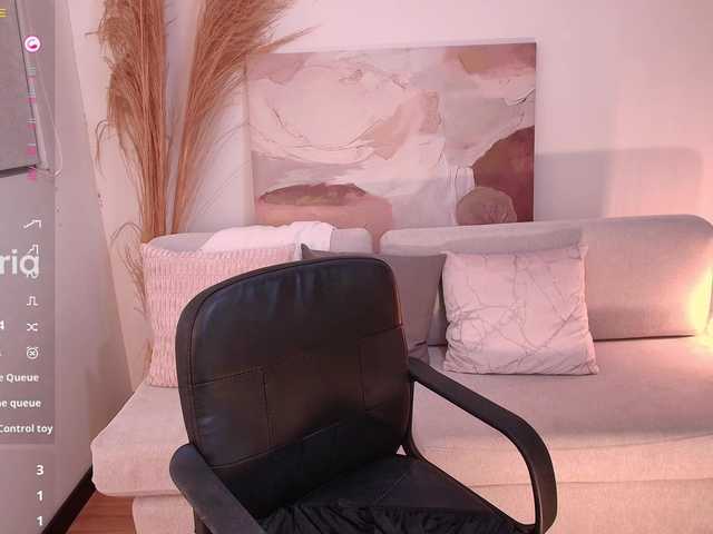 VictoriaLeia live cam on BongaCams